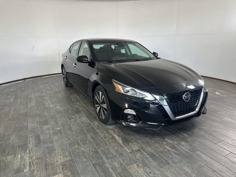 Used 2021 Nissan Altima 2.5 SL image 3