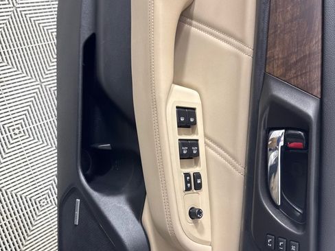 Used 2018 Subaru Outback 2.5i Limited image 12