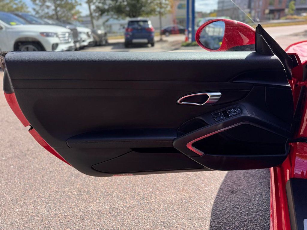 Used 2019 Porsche 718 Boxster GTS RWD image 15