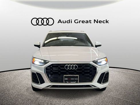 Used 2023 Audi Q5 2.0T Premium w/ Convenience Package AWD/4WD image 18