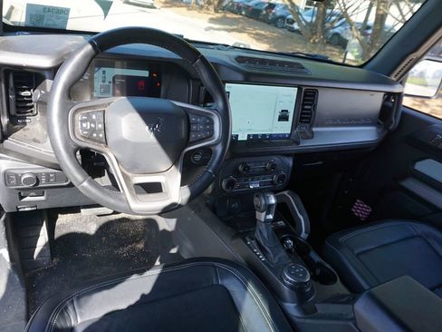 Used 2021 Ford Bronco First Edition image 5