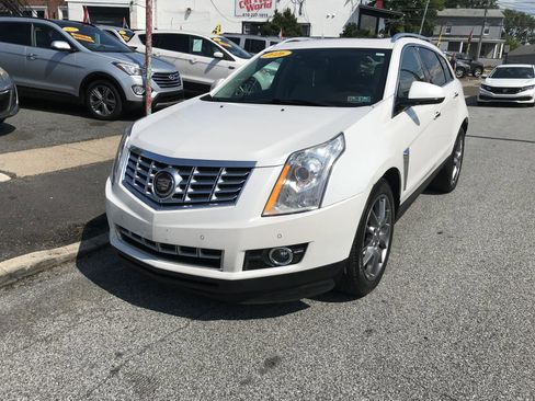 Used 2016 Cadillac SRX Premium w/ Driver Assist Package AWD/4WD image 3