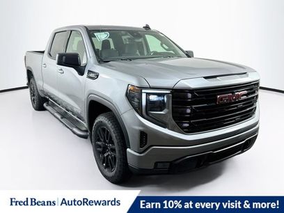 New 2026 GMC Sierra 1500 Elevation w/ Elevation Select Package