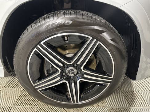 Used 2024 Mercedes-Benz GLE 350 4MATIC image 29