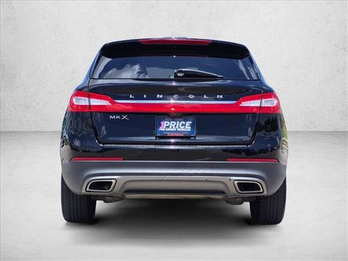 Used 2018 Lincoln MKX Select w/ Select Plus Package FWD image 7