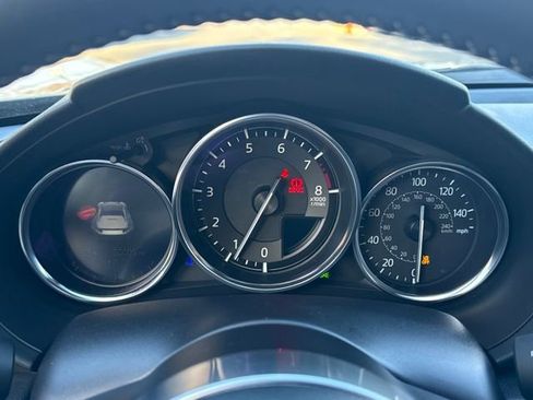 Used 2023 MAZDA MX-5 Miata Club image 15
