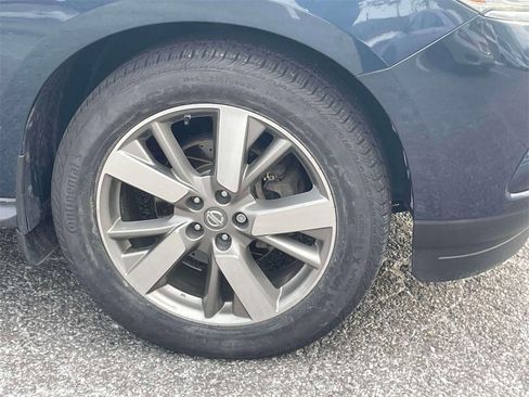 Used 2014 Nissan Pathfinder Platinum w/ Platinum Premium Package image 9