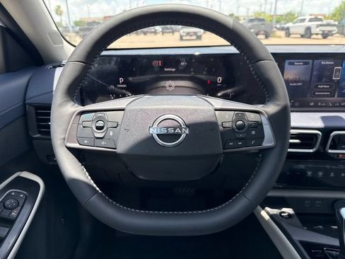 New 2026 Nissan Sentra SL w/ Floor Mat Package FWD image 14