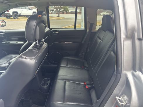 Used 2016 Jeep Compass High Altitude image 18