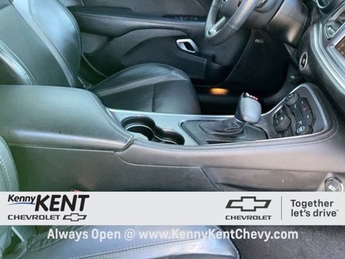 Used 2016 Dodge Challenger SXT Plus image 14