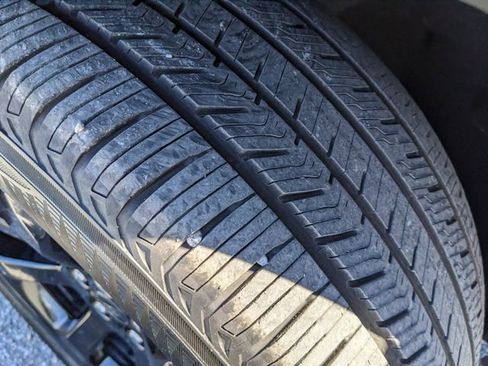 Used 2021 Ford Explorer ST w/ Equipment Group 401A image 38