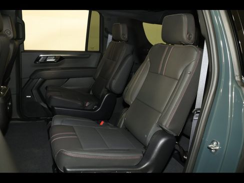 New 2026 Chevrolet Suburban RST w/ Advanced Technology Package image 23