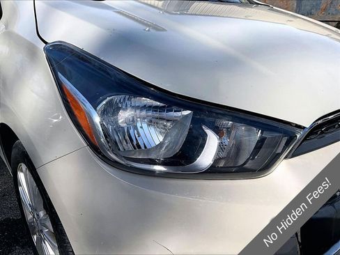 Used 2018 Chevrolet Spark LT FWD image 27