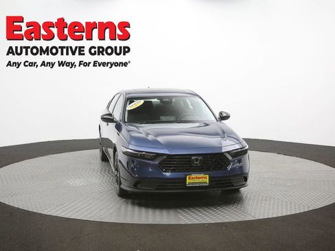 Used 2025 Honda Accord SE image 52