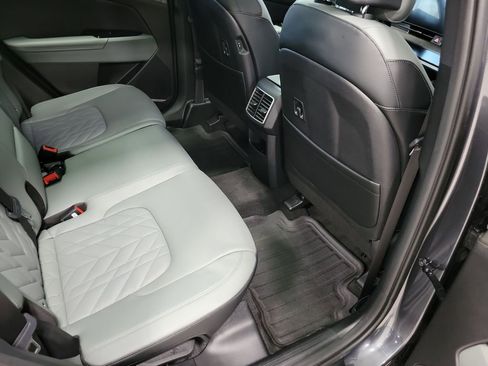 Used 2023 Kia Sportage X-Line w/ X-Line Premium Package image 23