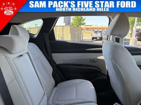 Used 2025 Hyundai Tucson SEL image 16