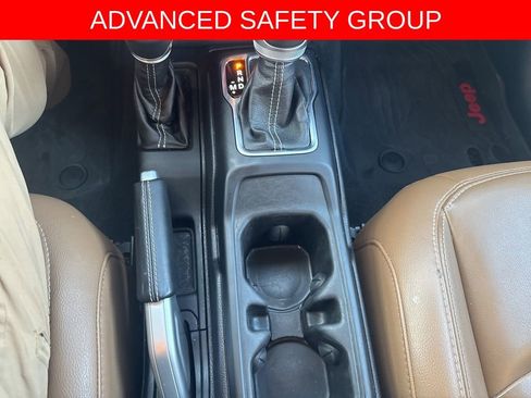 Used 2021 Jeep Wrangler Unlimited Rubicon image 23