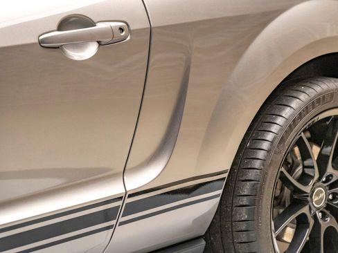 Used 2008 Ford Mustang Shelby GT500 image 25