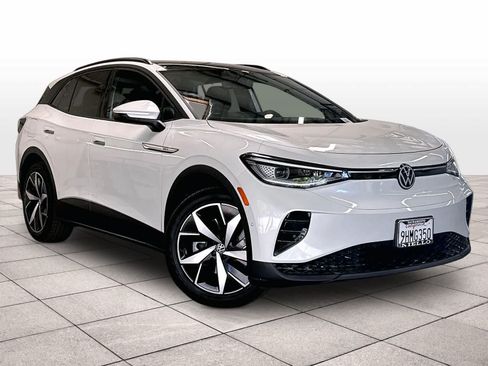 Used 2023 Volkswagen ID.4 Pro S RWD image 3