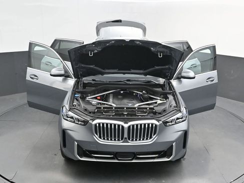New 2026 BMW X5 sDrive40i w/ Climate Comfort Package RWD image 53