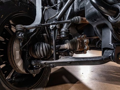 Used 2024 GMC Sierra 2500 Denali w/ Denali Reserve Package image 13