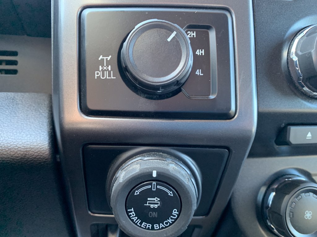 Used 2018 Ford F150 XLT w/ Equipment Group 302A Luxury AWD/4WD image 24