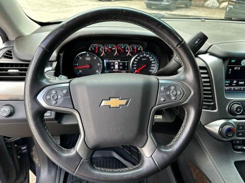 Used 2018 Chevrolet Suburban LS w/ Enhanced Driver Alert Package RWD image 15