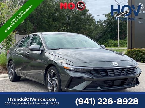 Certified 2026 Hyundai Elantra Limited FWD image 70