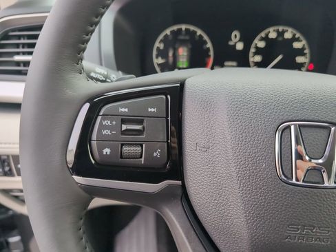 New 2026 Honda Odyssey EX-L image 24