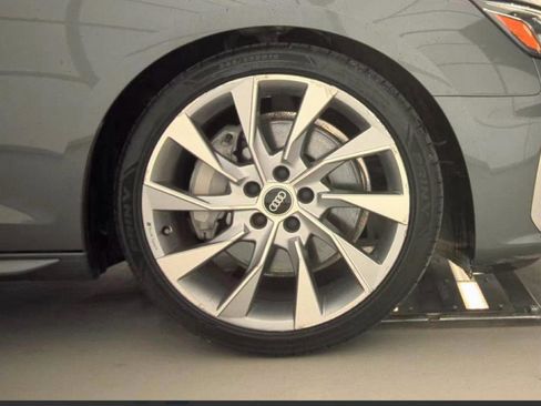 Used 2022 Audi A4 2.0T Premium Plus AWD/4WD image 19