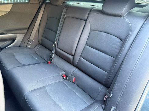 Used 2017 Chevrolet Malibu LS FWD image 21