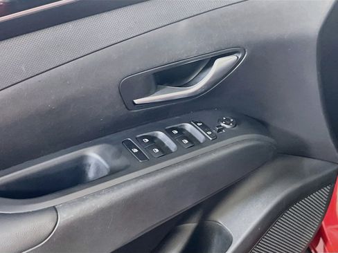 Used 2023 Hyundai Tucson SEL AWD/4WD image 17