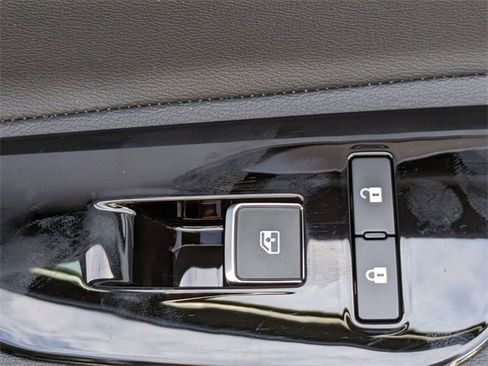 New 2025 Nissan Murano SL image 33