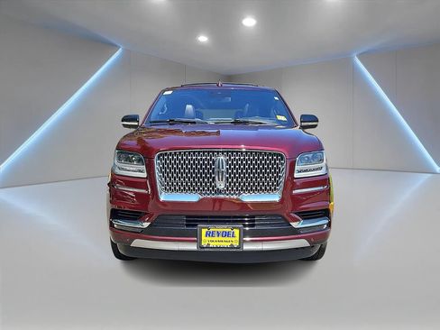 Used 2019 Lincoln Navigator Reserve AWD/4WD image 2