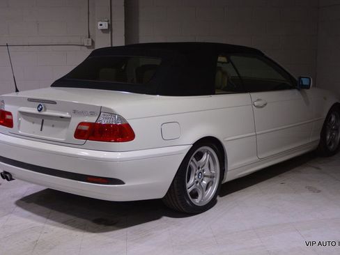 Used 2005 BMW 330Ci Convertible image 6
