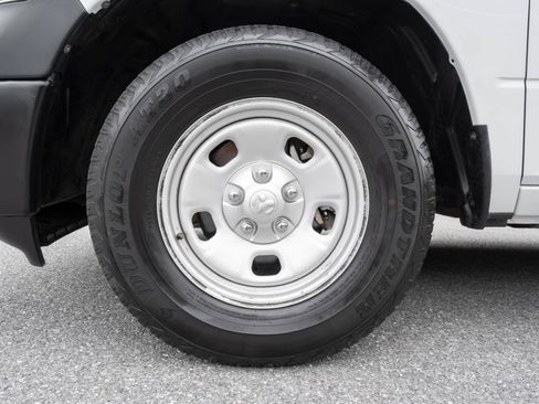Used 2016 RAM 1500 Tradesman w/ Power & Remote Entry Group AWD/4WD image 32