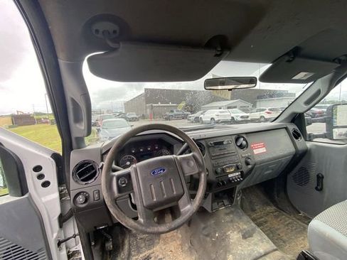 Used 2012 Ford F450 XL RWD image 4