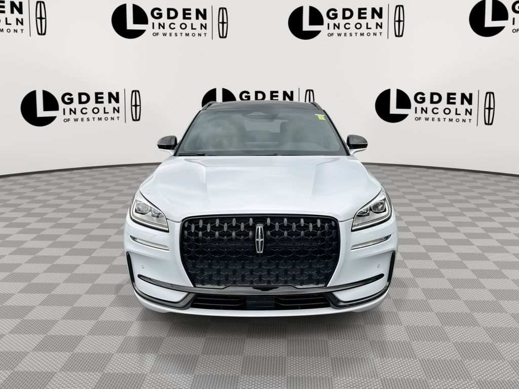 Certified 2025 Lincoln Corsair Grand Touring w/ Equipment Group 301A AWD/4WD image 3