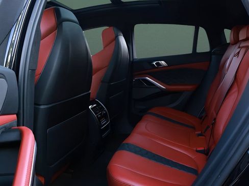 Used 2022 BMW X6 M w/ Competition Package AWD/4WD image 19