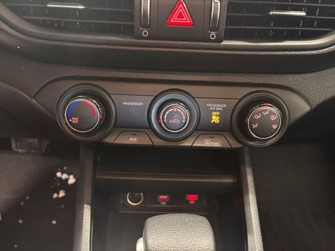 Certified 2024 Kia Forte LXS w/ LXS Technology Package image 25