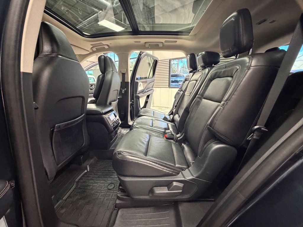 Used 2021 Lincoln Aviator Reserve w/ Equipment Group 202A AWD/4WD image 60