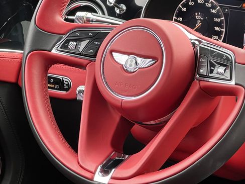 Used 2020 Bentley Continental GT image 24