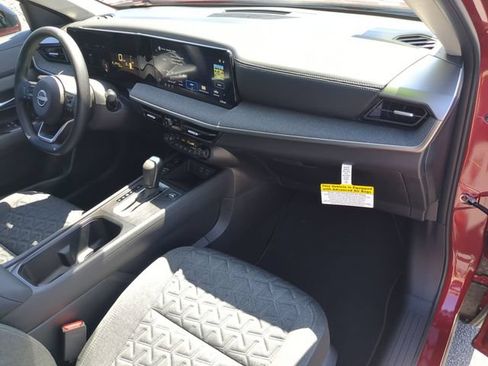 New 2026 Nissan Kicks SV w/ Cold Weather Package FWD image 31