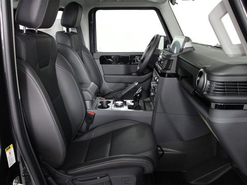 Used 2024 INEOS Grenadier Fieldmaster Edition image 28