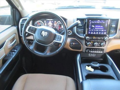 Used 2020 RAM 3500 Big Horn w/ Level 2 Equipment Group image 13