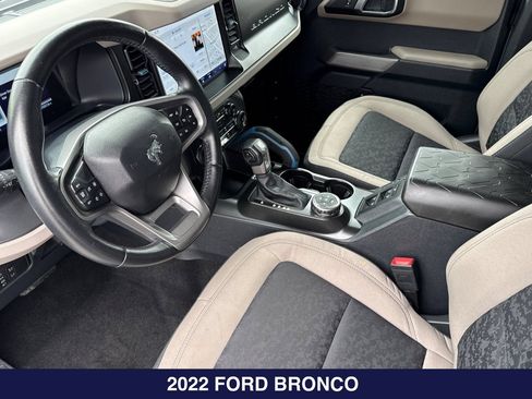 Used 2022 Ford Bronco Wildtrak AWD/4WD image 11