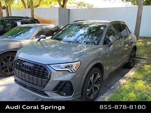 Used 2023 Audi Q3 2.0T Premium Plus w/ Premium Plus Package AWD/4WD image 11