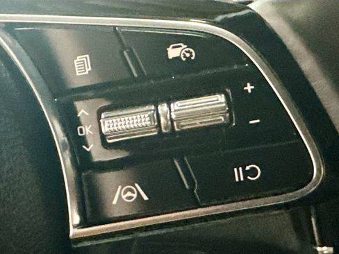 Used 2024 Kia Seltos S AWD/4WD image 10