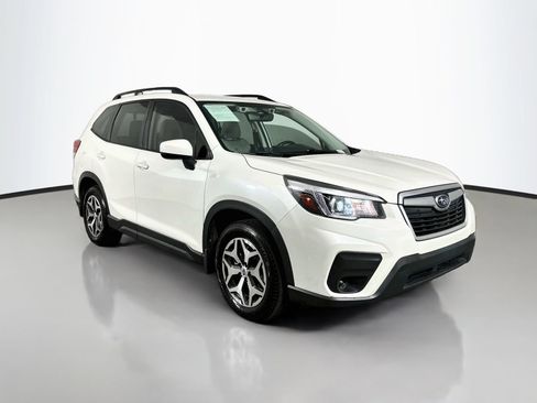 Used 2019 Subaru Forester Premium w/ All-Weather Package AWD/4WD image 1