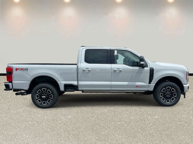 New 2026 Ford F250 Platinum AWD/4WD image 4